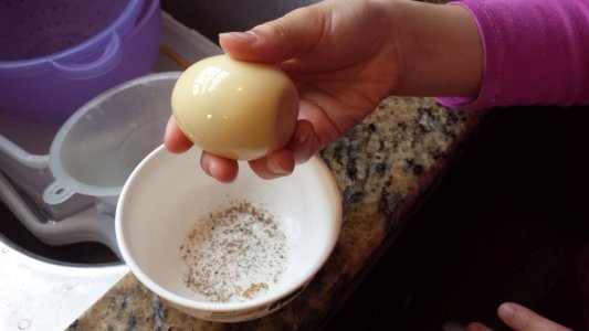 smoked egg 1.jpg