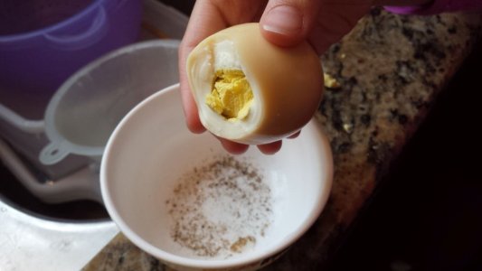 smoked egg 2.jpg